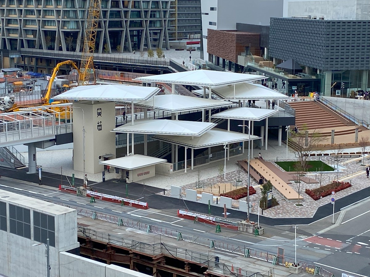 まさにジオ-グラフィック・デザイン！ 開業間もない「箕面船場阪大前駅