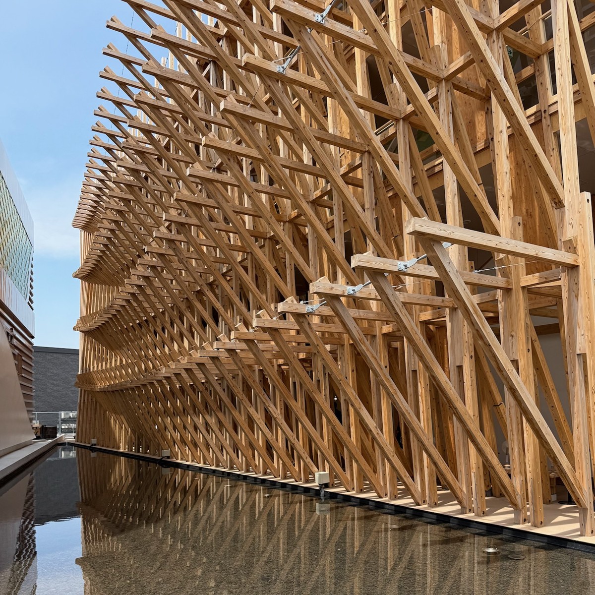 磯達雄選】「会場デザインは成功」、大阪・関西万博の海外パビリオン10